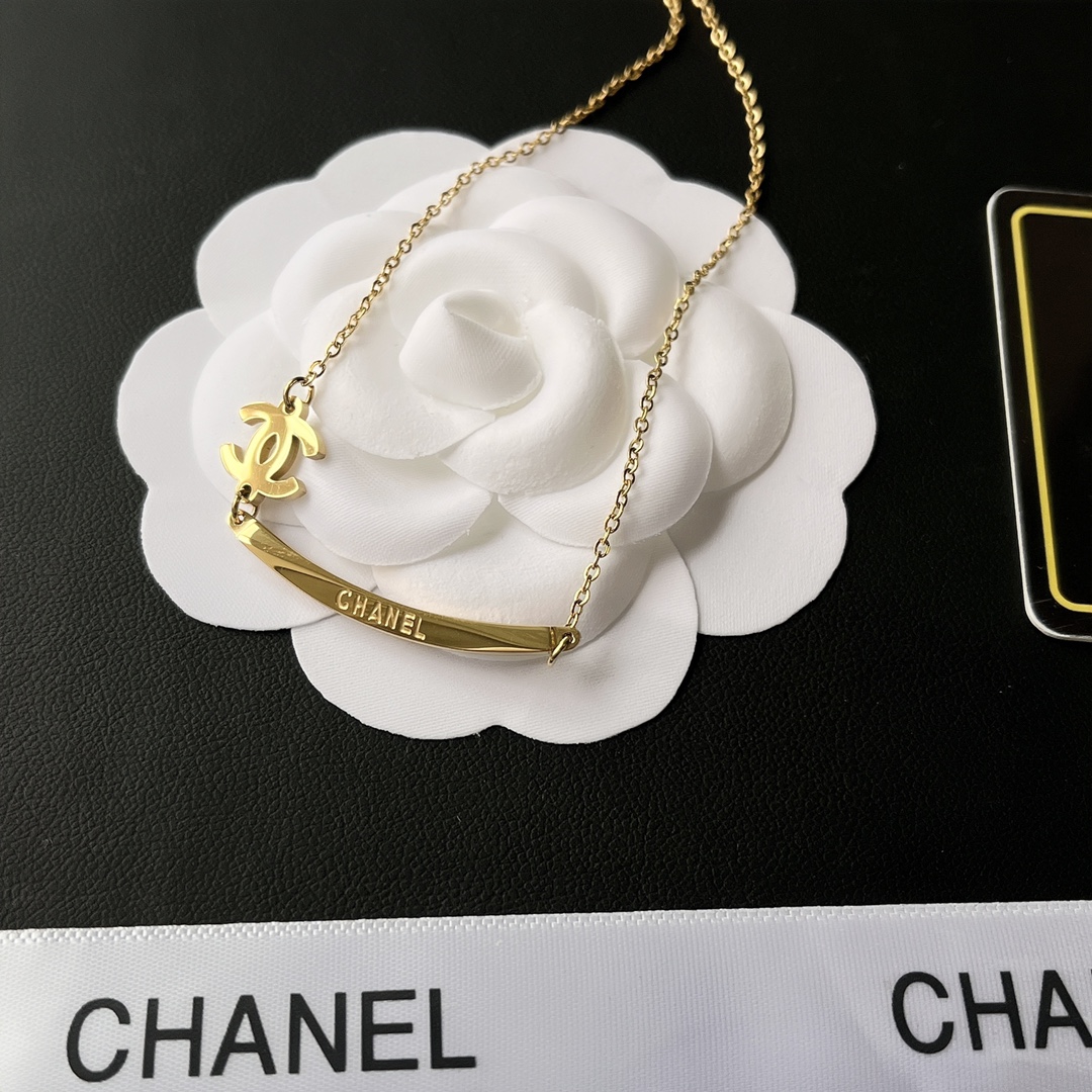 Replica CHANEL Necklace