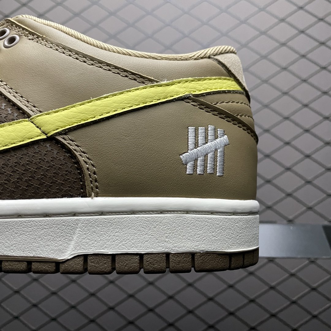 Replica Nike Dunk SB Shoe Undefeated x Nike Dunk Low Inside Out DH3061-200 Size 36-46