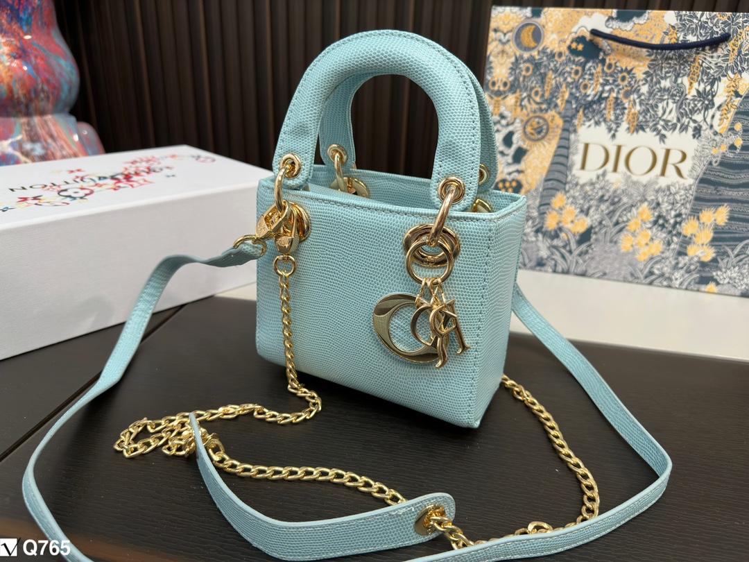 Replica Dior Bag  17*7*14CM