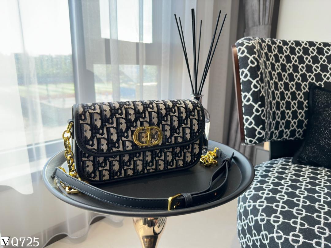 Replica Dior Bag