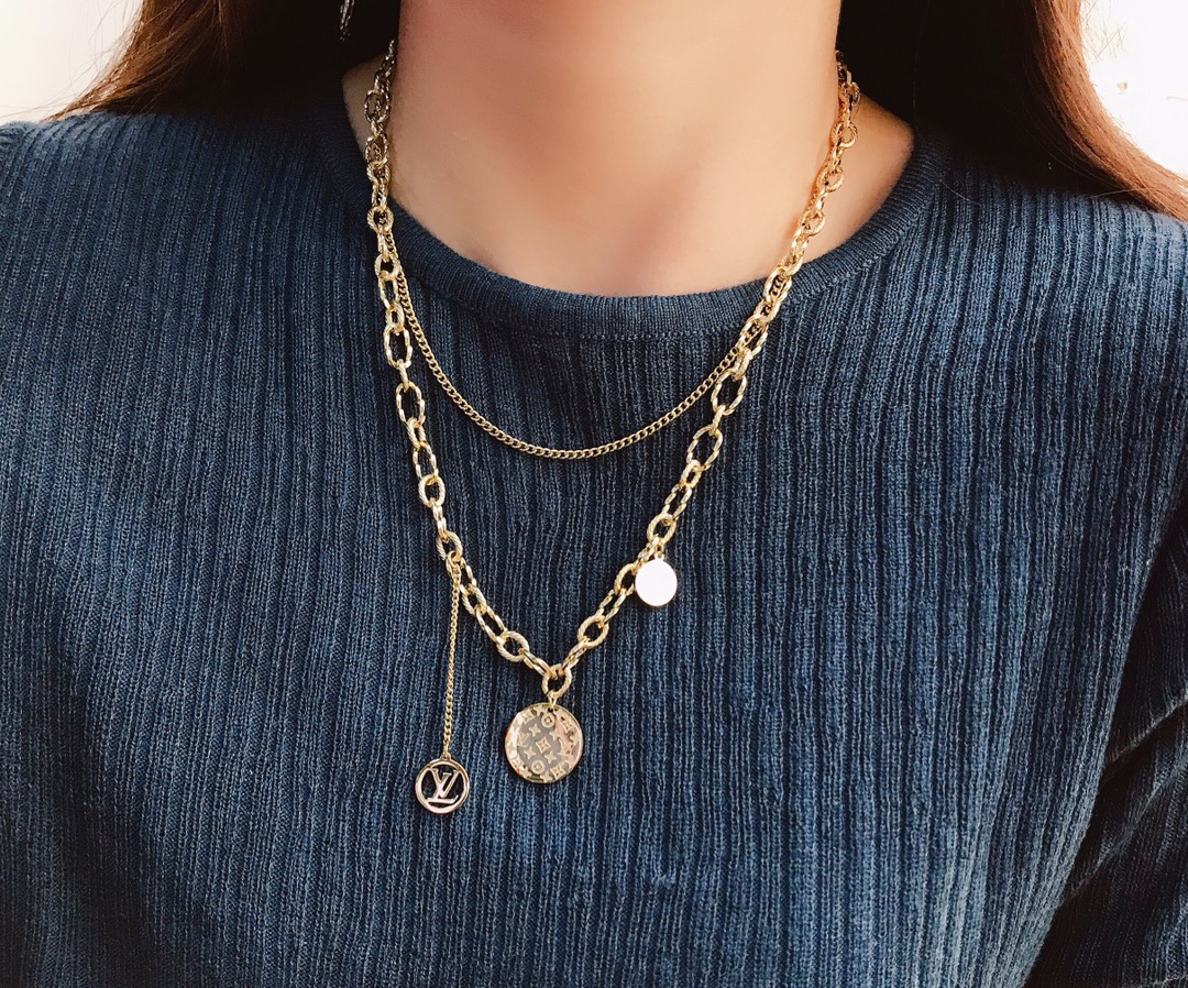 Replica LOUIS VUITTON Necklace