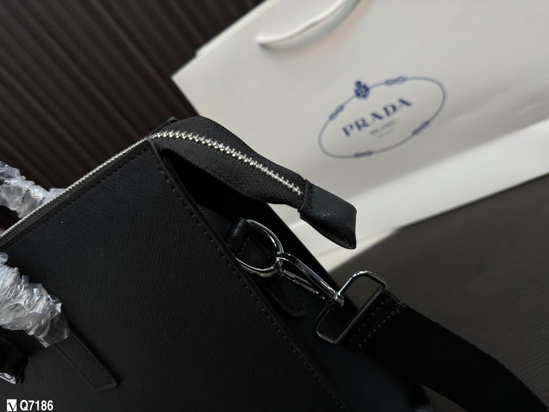 Replica Prada Bag 28*37CM