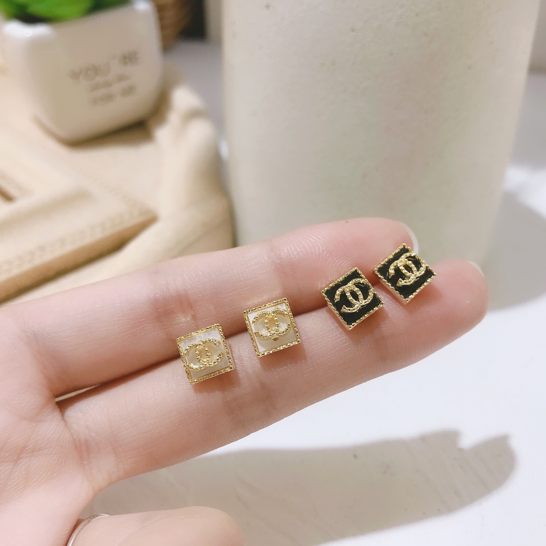 Replica CHANEL Earring