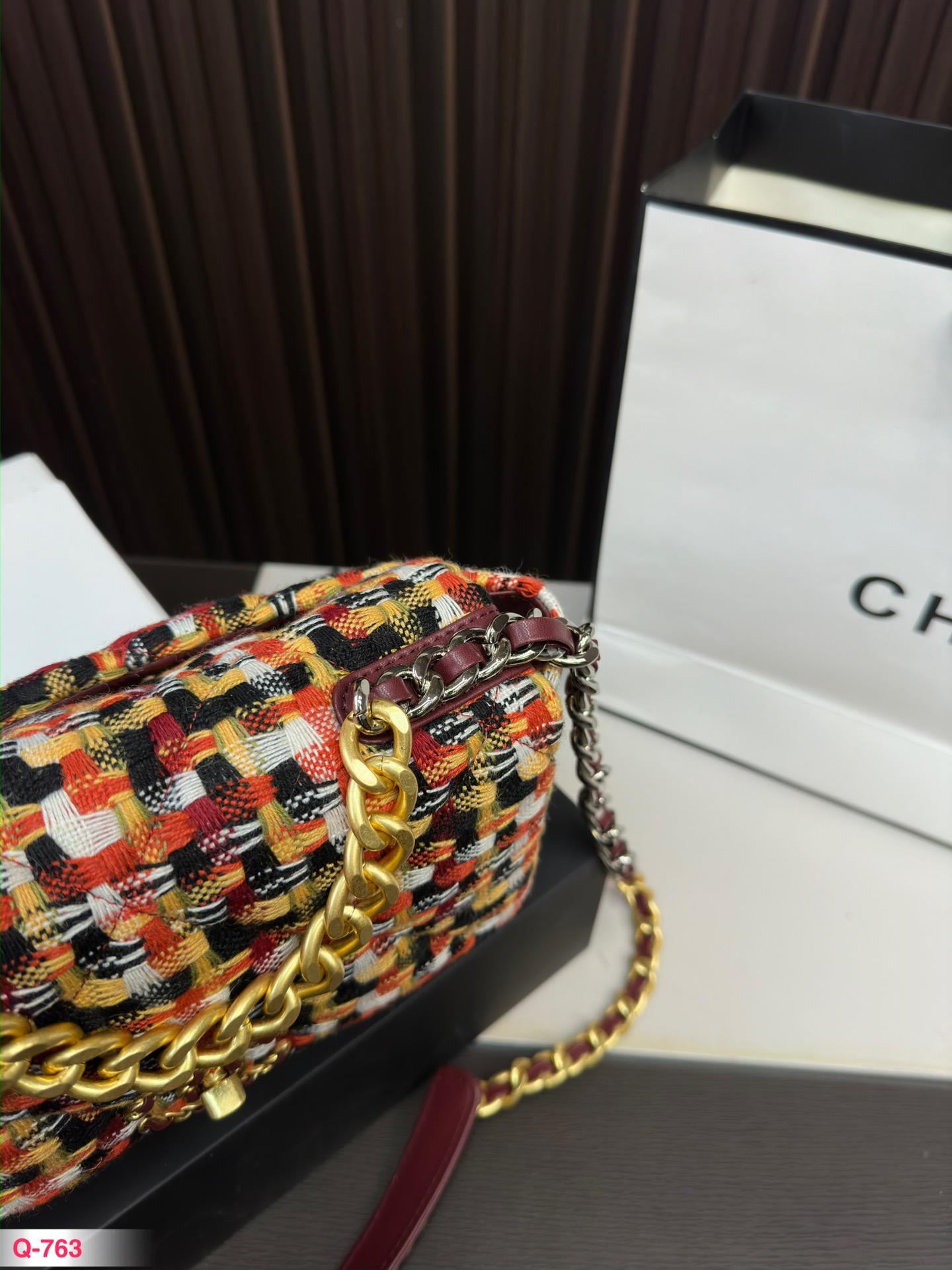 Replica Chanel Bag 17*25CM