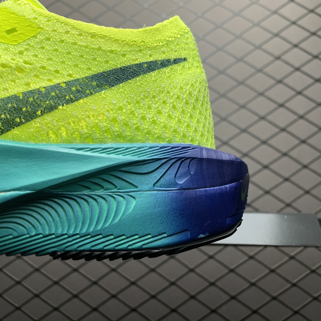 Replica Nike Shoe Nike ZoomX Vaporfly NEXT DV4129-700 Size 39-45