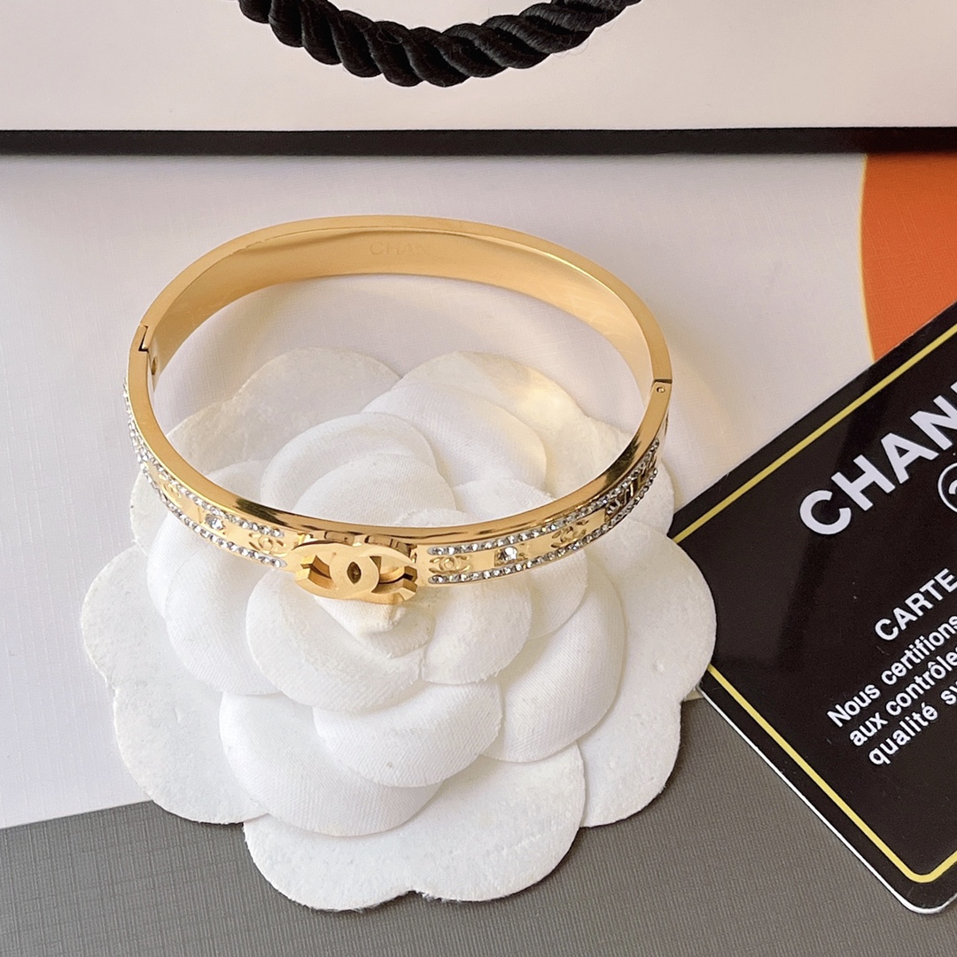 Replica CHANEL Bangle