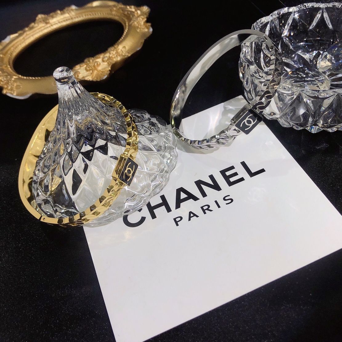 Replica CHANEL Bangle