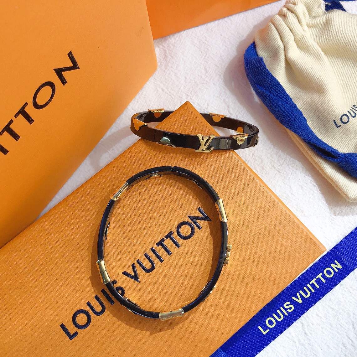 Replica LOUIS VUITTON Bangle