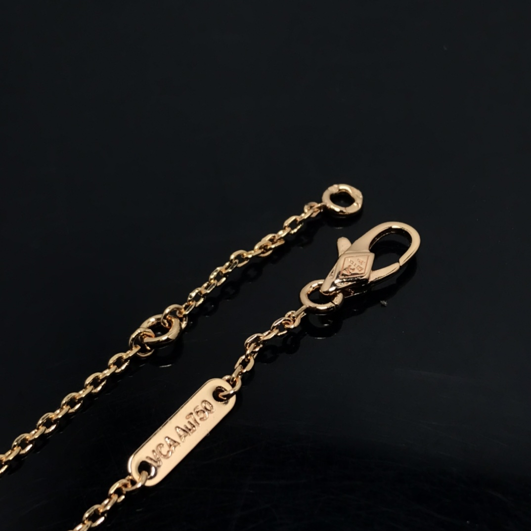 Replica VanCleef Arpels Bracelet