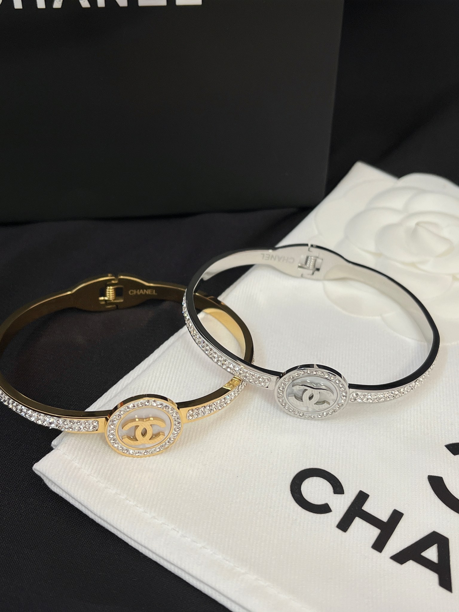 Replica CHANEL Bangle