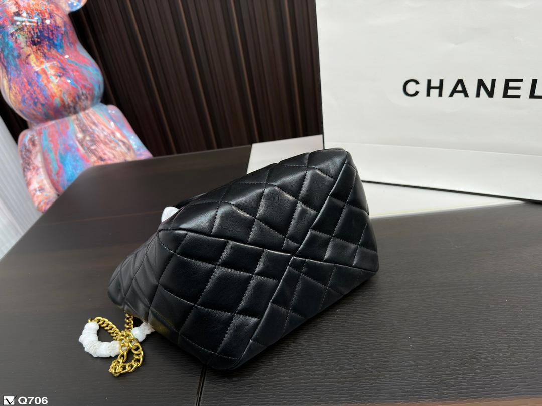 Replica Chanel Bag 21*19CM