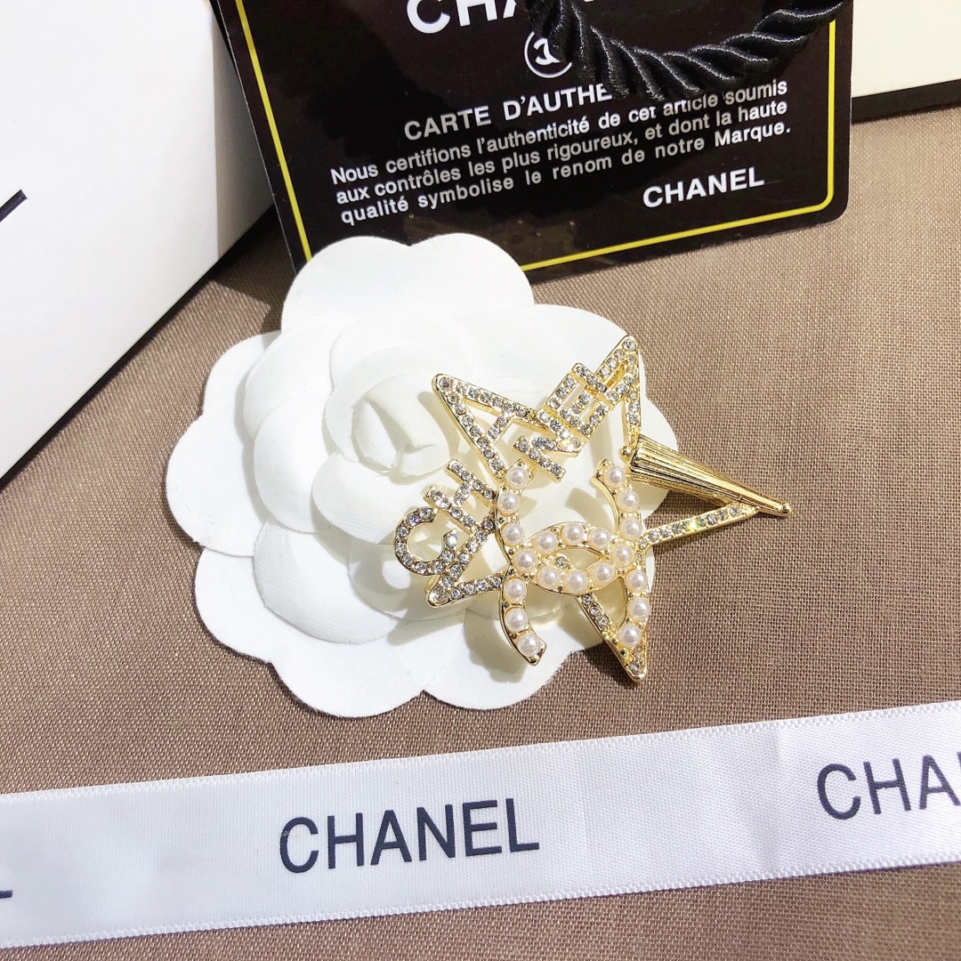 Replica CHANEL Brooch