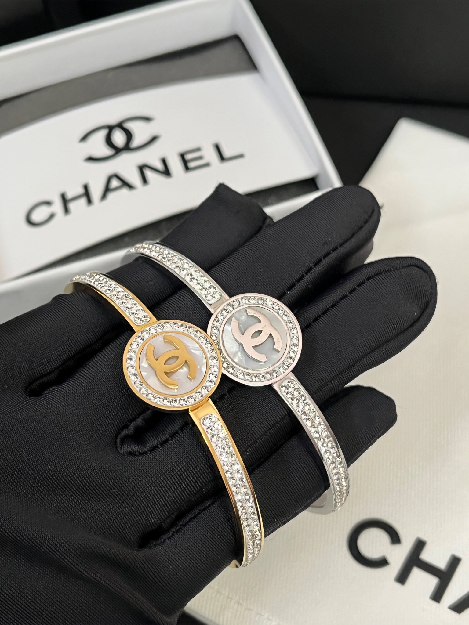 Replica CHANEL Bangle