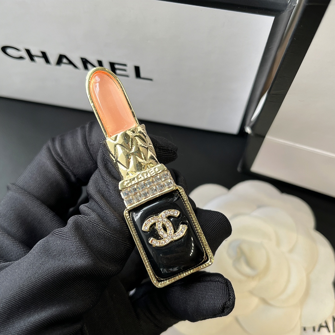 Replica CHANEL Brooch