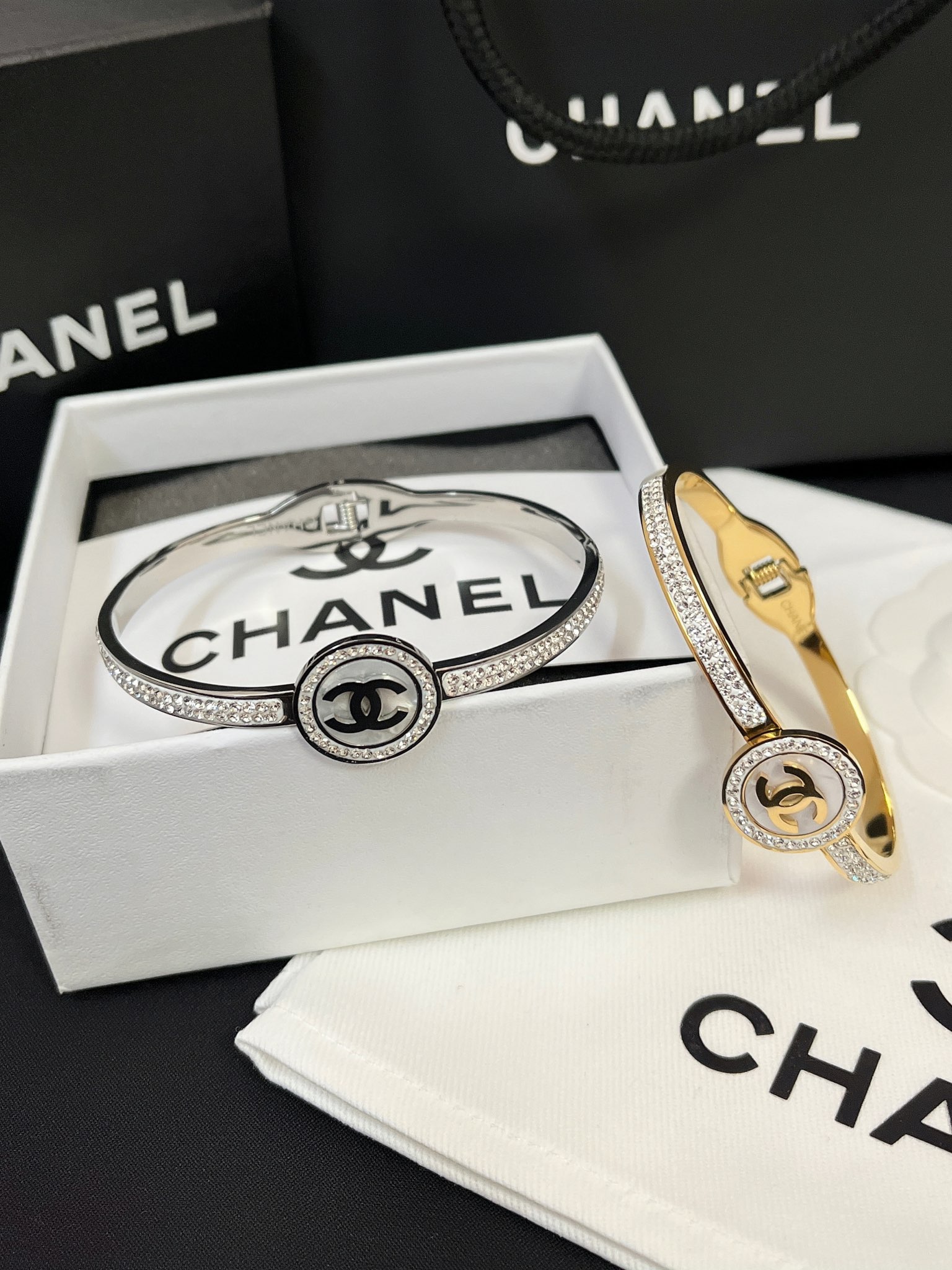 Replica CHANEL Bangle