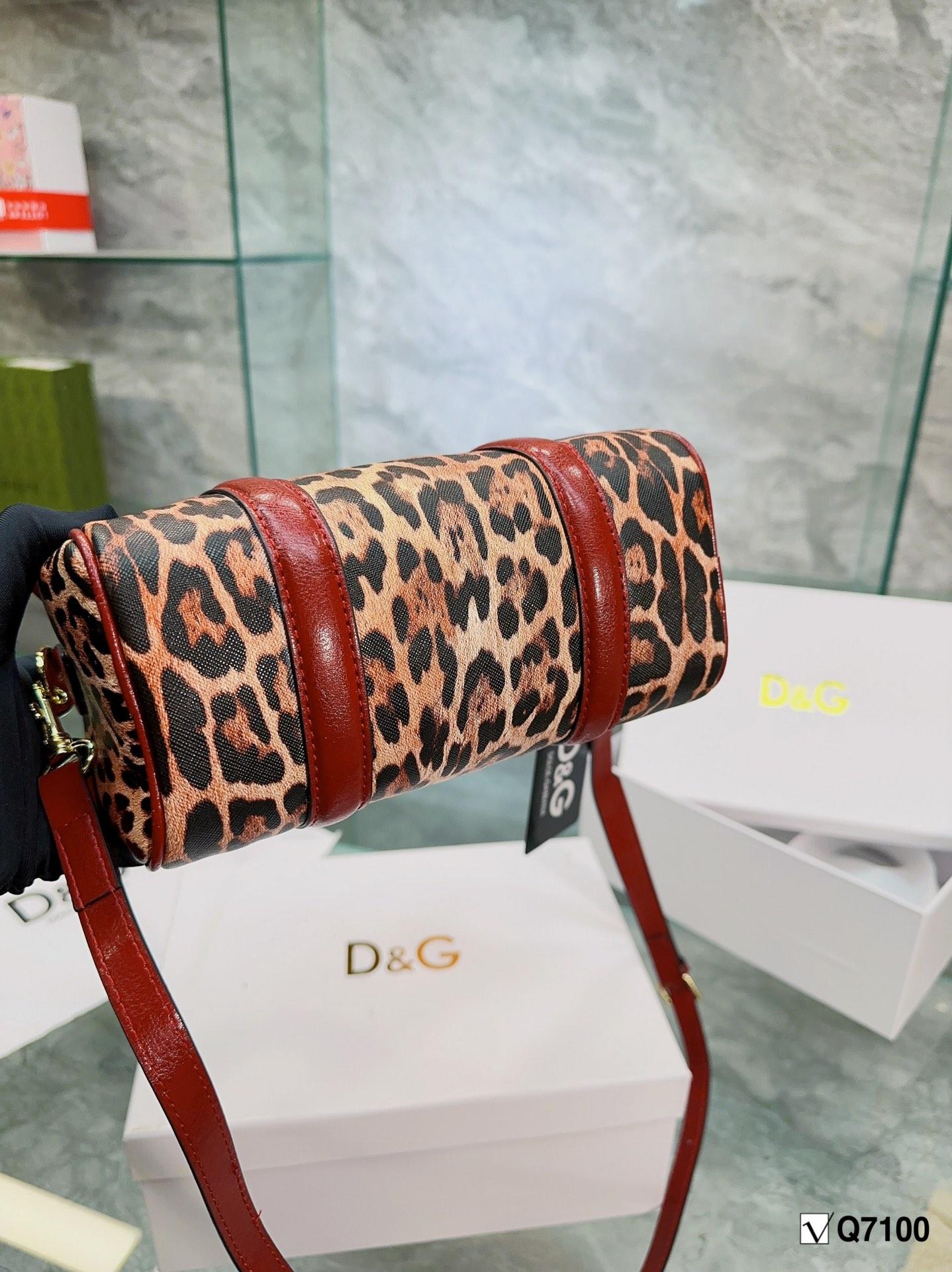Replica Dolce Gabbana Bag 22*15CM