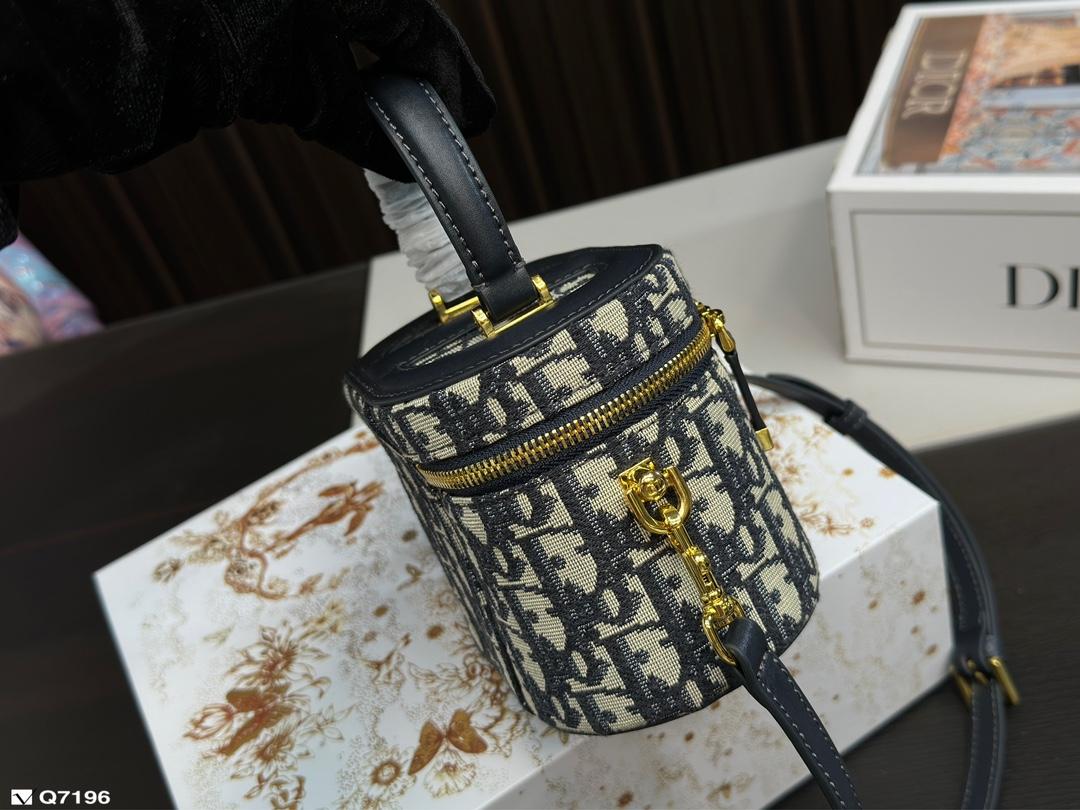 Replica Dior Bag 11*16CM