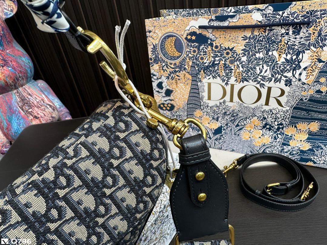 Replica Dior Bag 23*19CM