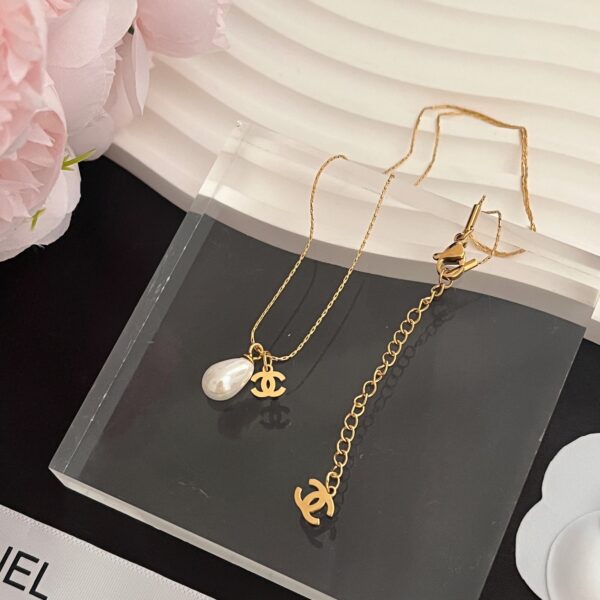 Replica CHANEL Necklace