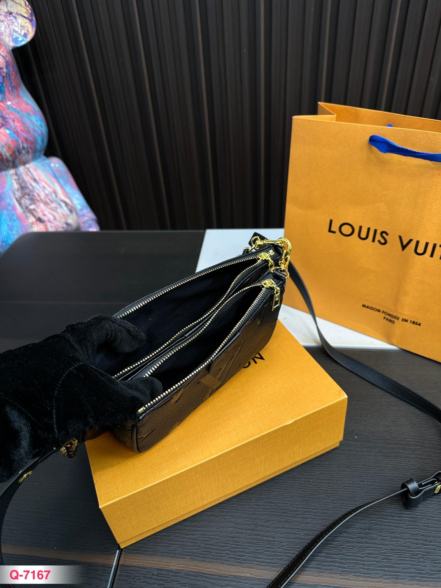 Replica Louis Vuitton Bag 12*23CM