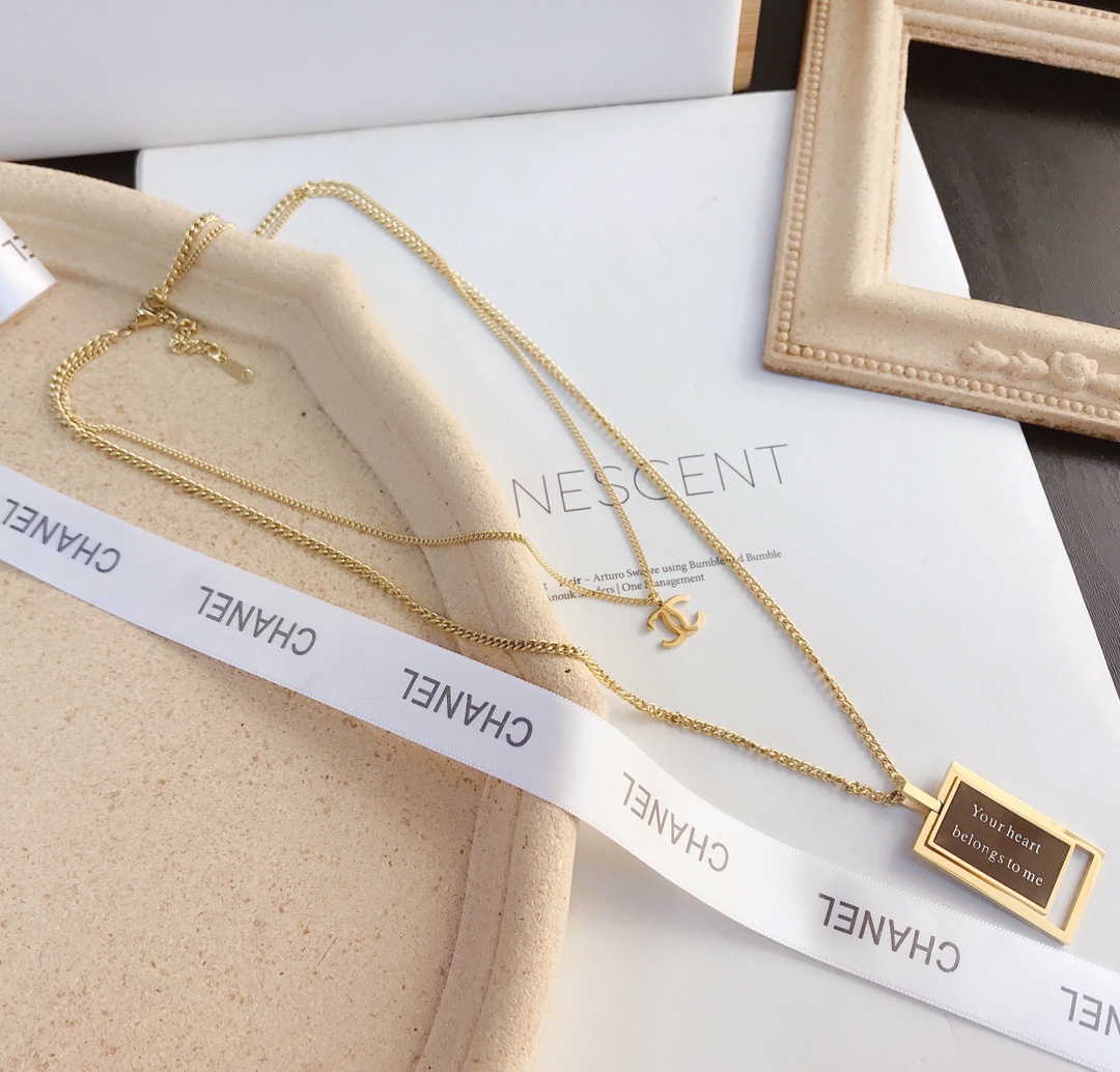 Replica CHANEL Necklace