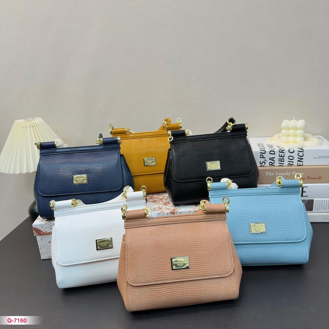 Replica Dolce Gabbana Bag 21*18CM