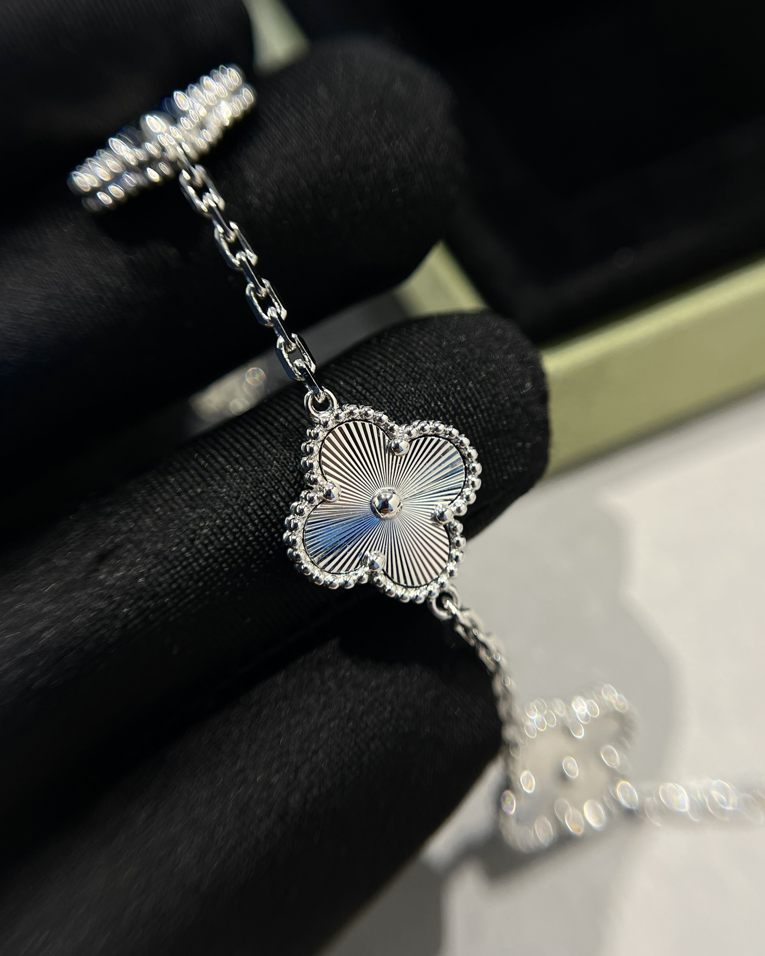 Replica VanCleef Arpels Bracelet
