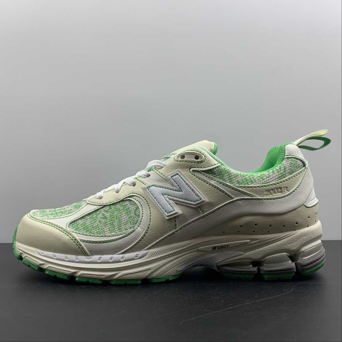 Replica New Balance Shoe New Balance NB2002 ML2002RGC 36-45
