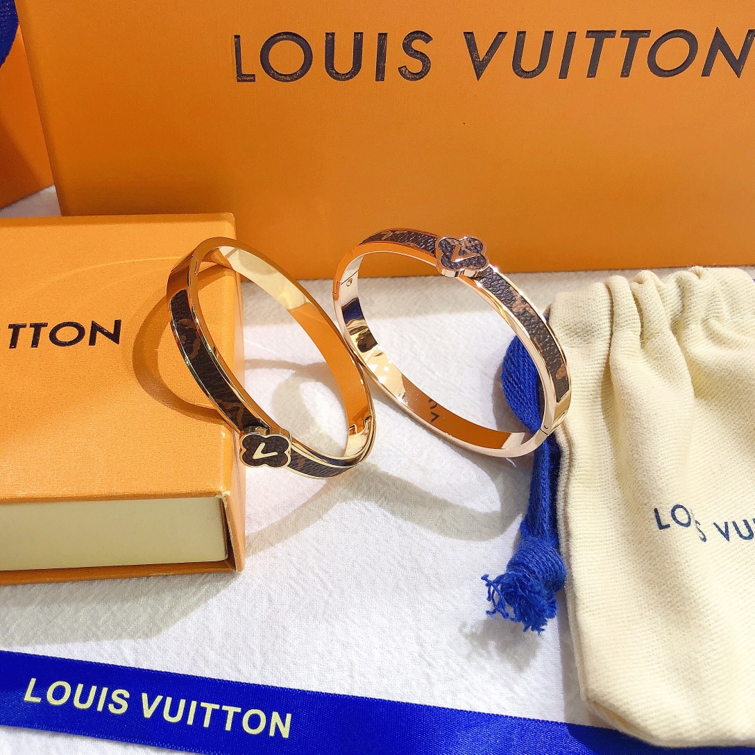 Replica LOUIS VUITTON Bangle