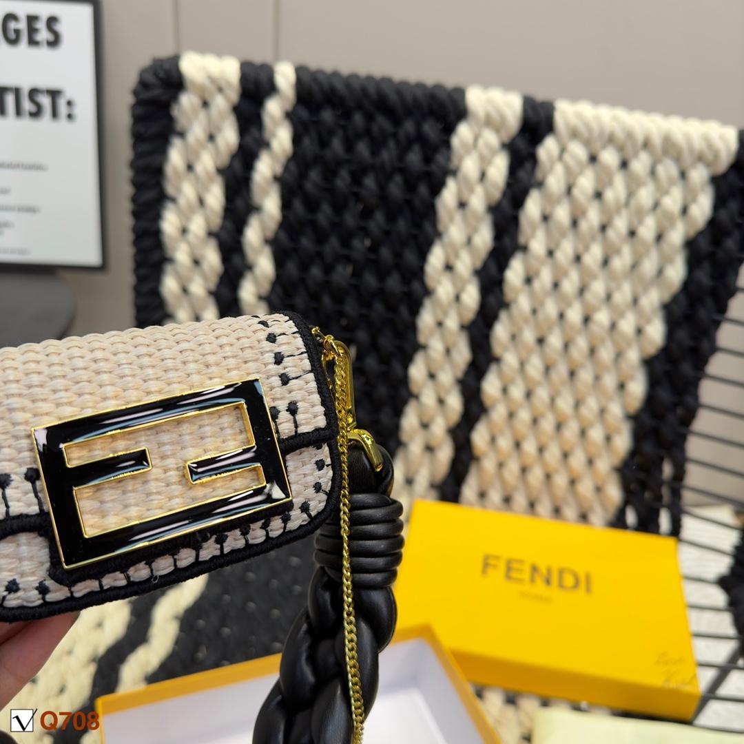 Replica Fendi Bag 11*7CM