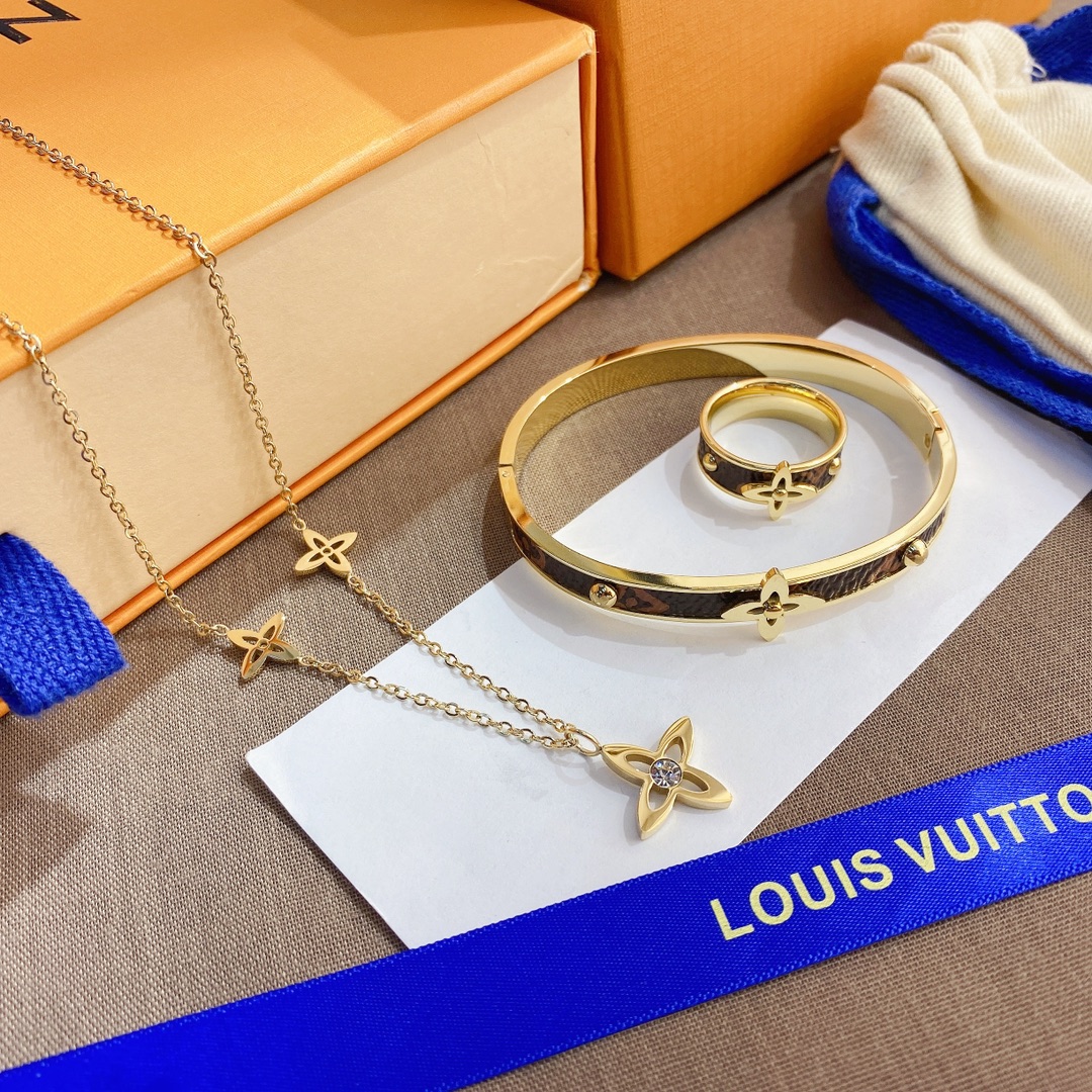 Replica LOUIS VUITTON Necklace