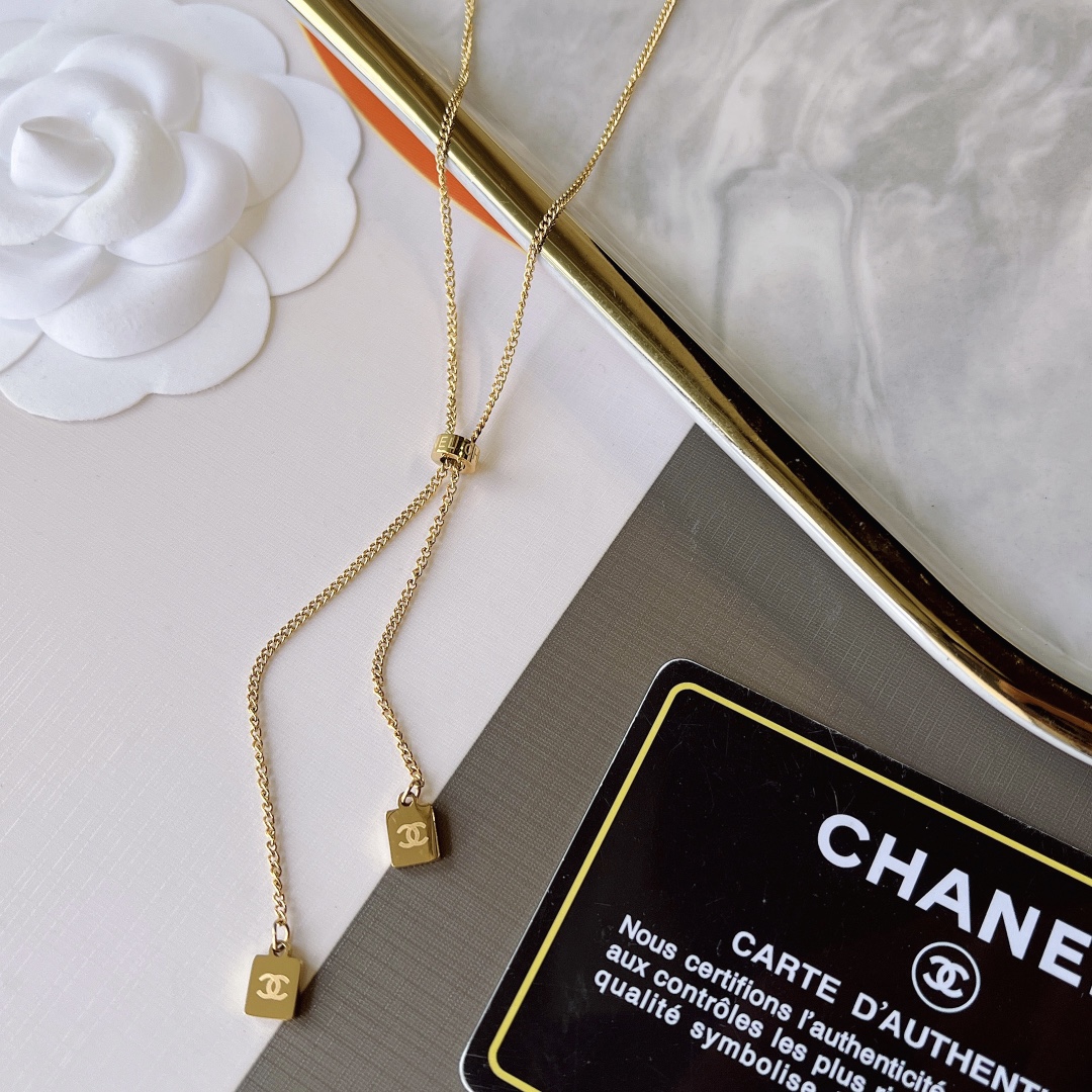 Replica CHANEL Necklace