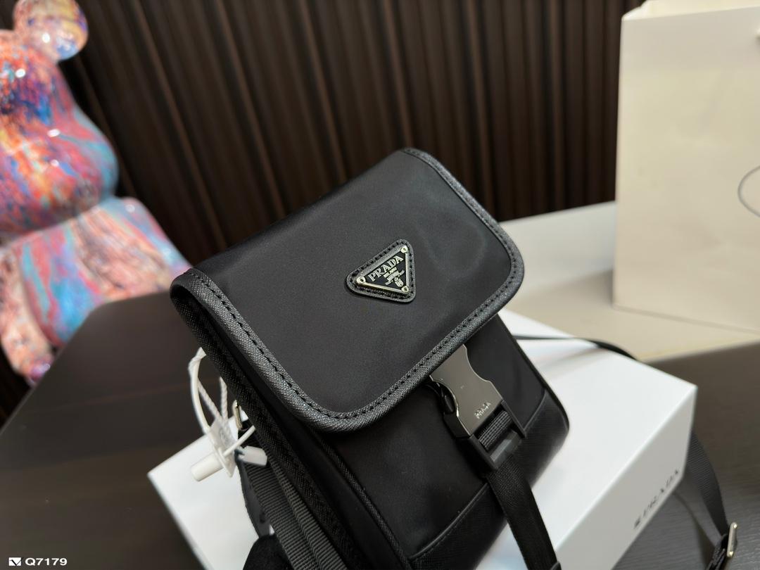 Replica Prada Bag 13*18CM