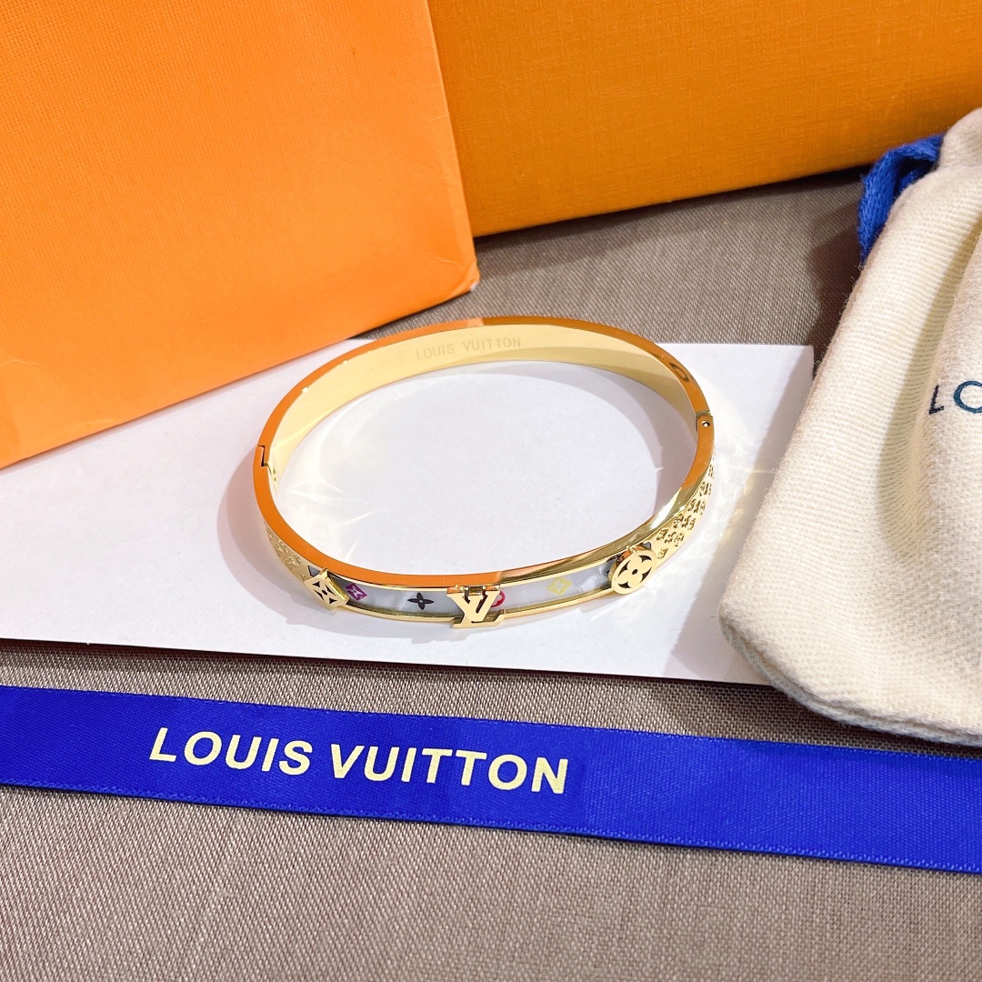 Replica LOUIS VUITTON Bangle