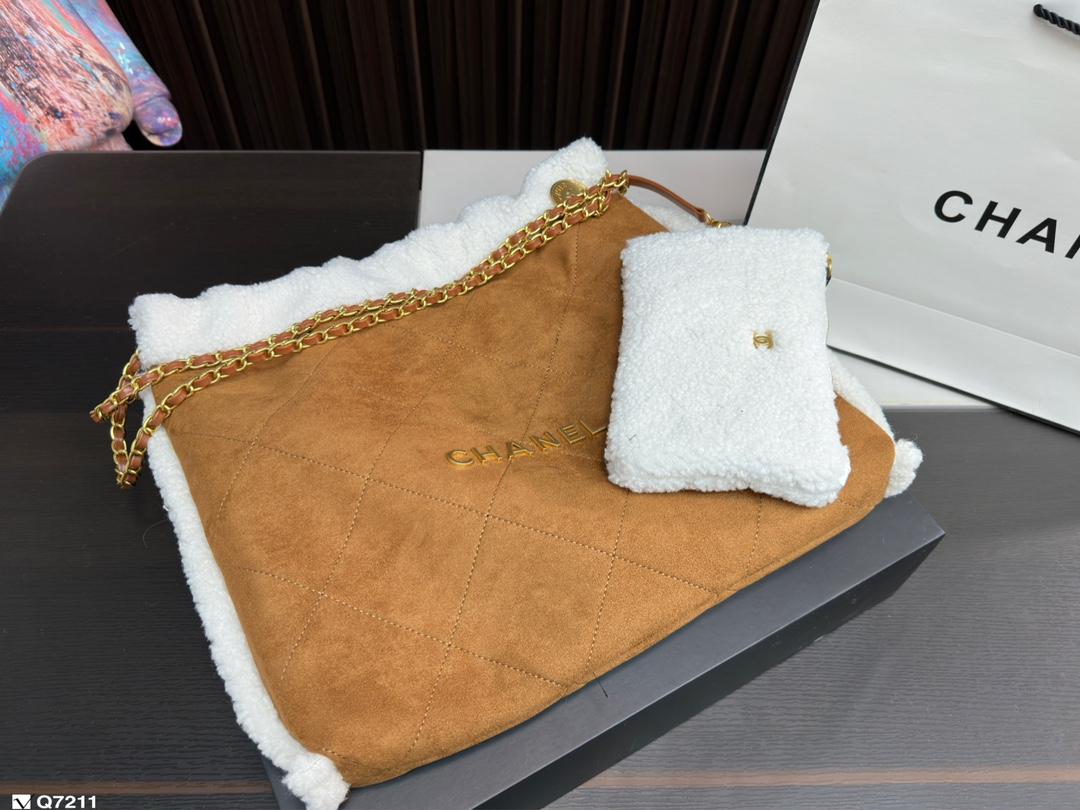 Replica Chanel Bag 35*37CM