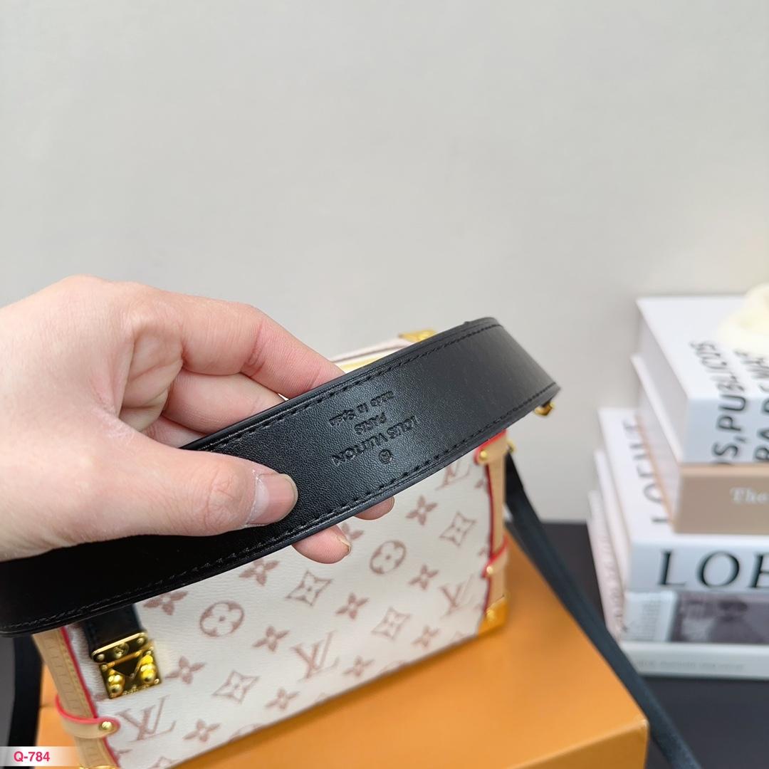 Replica Louis Vuitton Bag 23*16CM