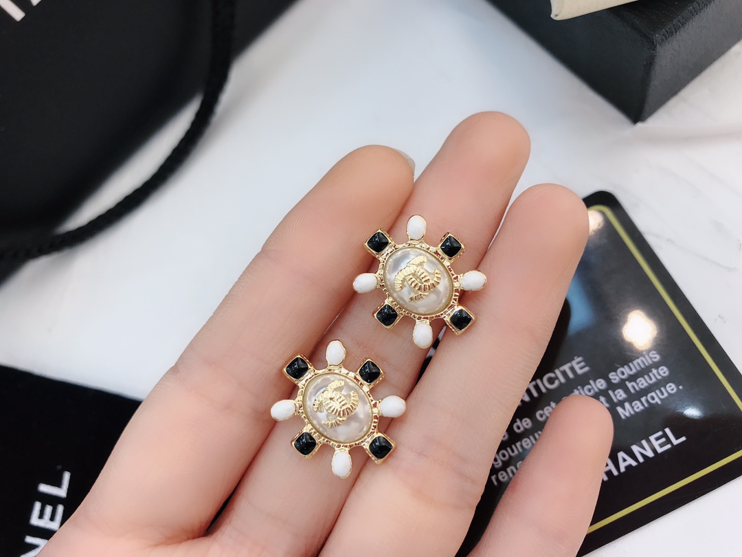 Replica CHANEL Earring