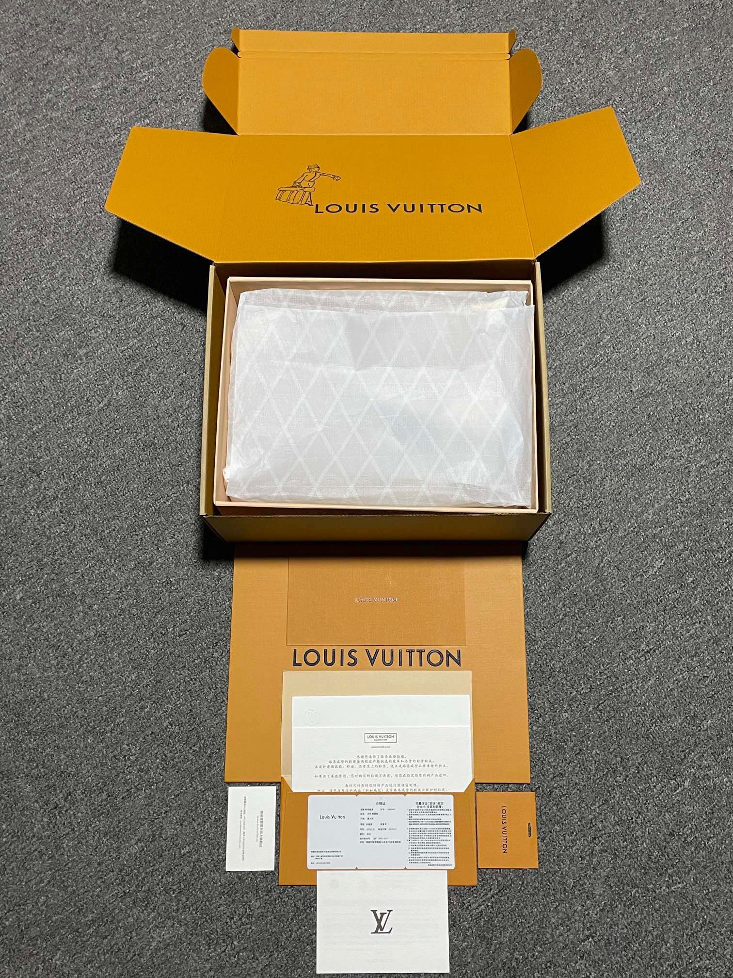 Replica Louis Vuitton Shoe Louis Vuitton LV Skate 23ss size 38-45f